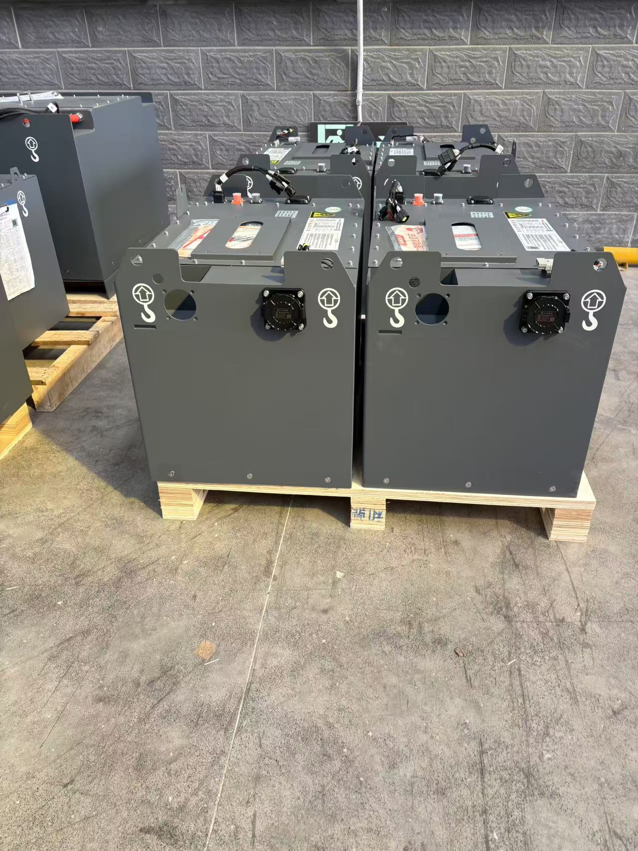 80V 460Ah Lifepo4 Lithium Battery for SUMITOMO 8FB40 Counterbalance Forklift